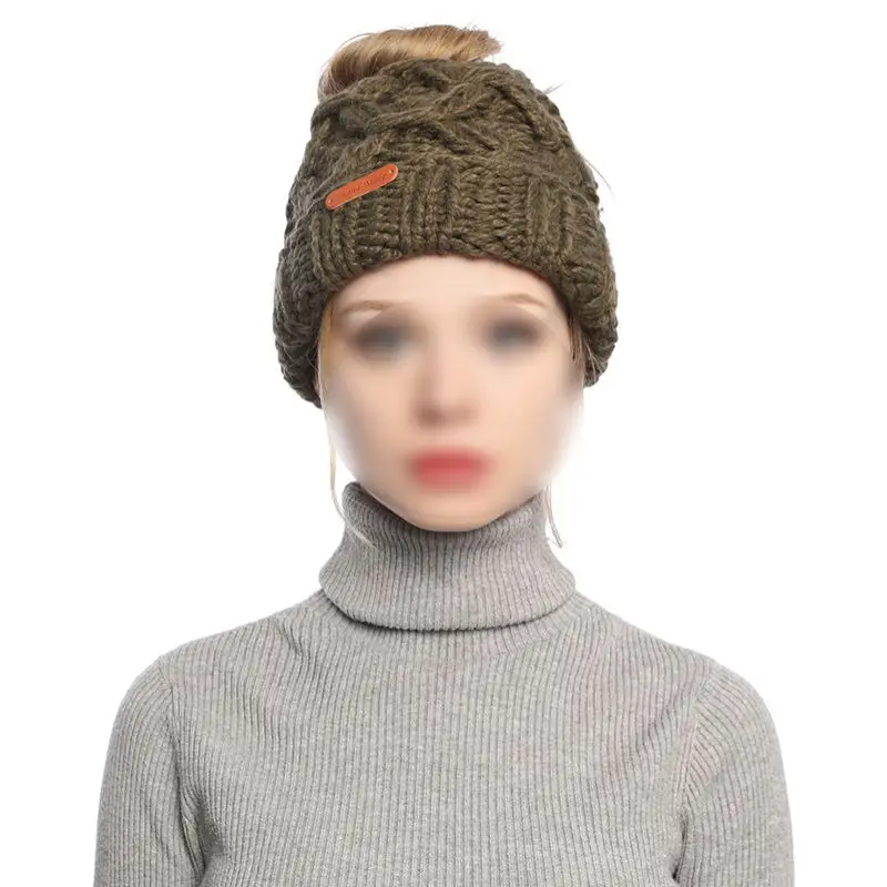 Женская вязаная шапка Skullies с толстыми складками теплые уличные шерстяные милые зимние шапки с хвостиком