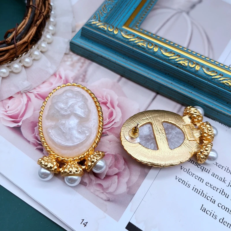 Statement Earrings Abstracted Human Face Big Size Femme Jewelry Modern New Accessories