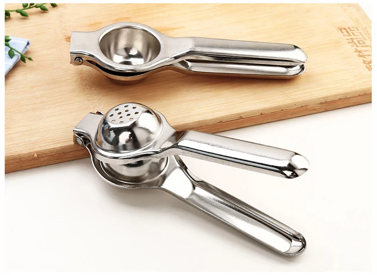 4273120298_2128044729