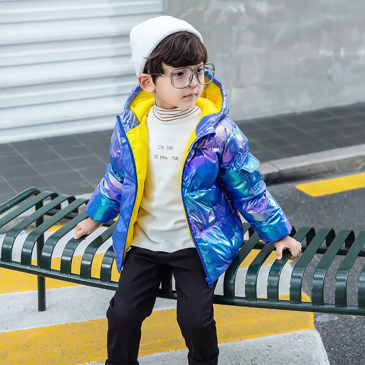 17964323083_731197851