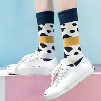 

2019 autumn and winter explosion models 200 needles cow spotted cotton ladies tube socks wild comfortable breathable socks women