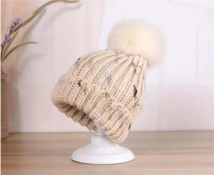 Beige Горячая Распродажа, зимние женские шапки с помпонами, теплые вязаные меховые шапки с помпонами для девочек, граффити принт, настоящий помпон лисий мех Повседневная Шапка Кепка - Цвет: Beige