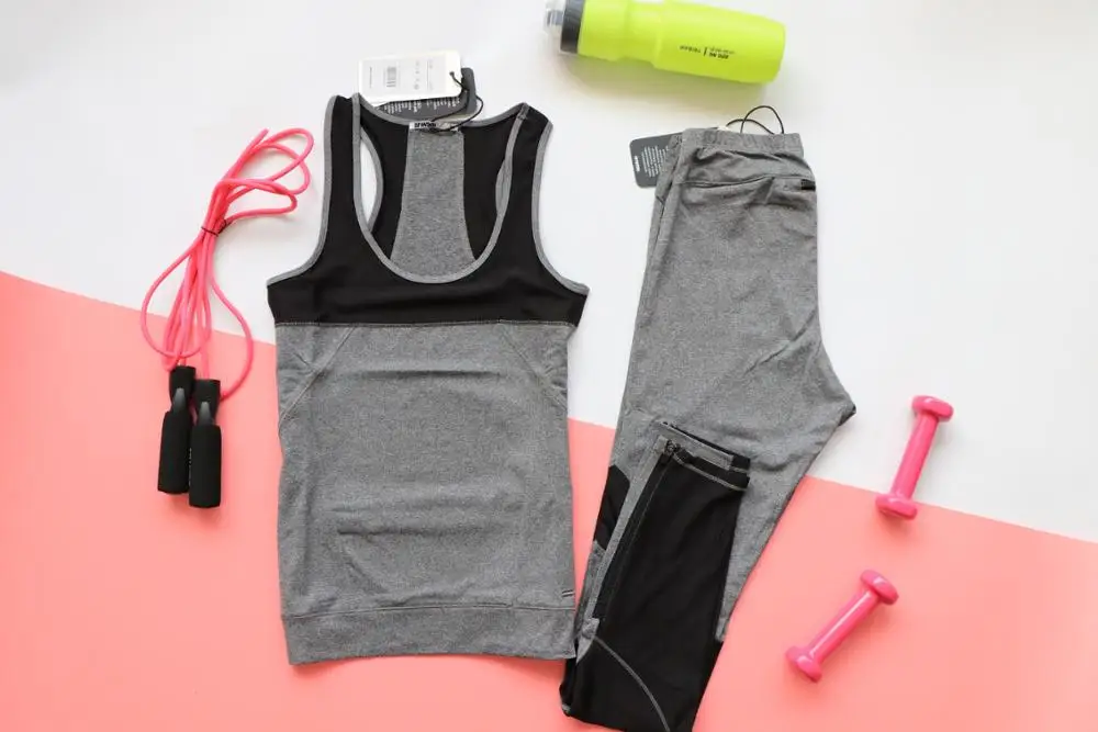 Хорошее качество для Женщин Тренажерный зал Бег тренировки Фитнес Майка леггинсы комплект спортивный Быстросохнущий - Цвет: gray set