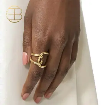 

2020 New Minimalist Ajustable Twine Wires Gold Finger Rings For Women Ladies Street Style Hot Selling Mobius Ring