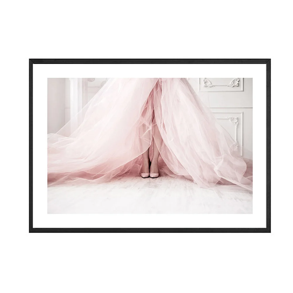 Modern-Fashion-Girl-Picture-Home-Decor-Nordic-Pink-Flower-Style-Wall-Art-Black-White-Posters-and (13)