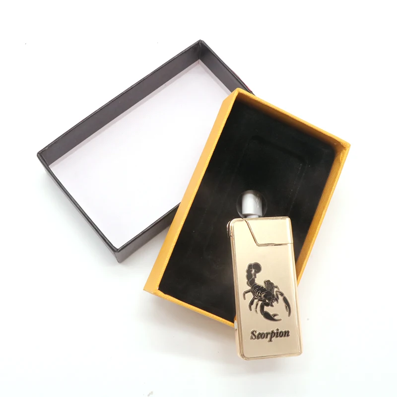 Встряхивание Зажигалка USB электронный фонарик и сигарета курить многофункциональный открытый портативный беспламенный качели ветрозащитный Ligther