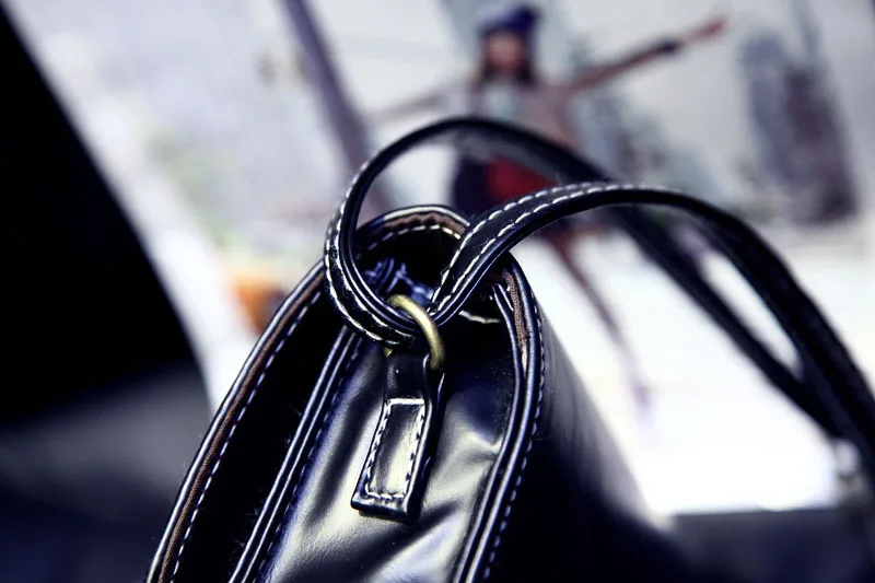 

Fashion Casual WOMEN'S Bag Cool Shoulder Bag Semicircle Square Bag