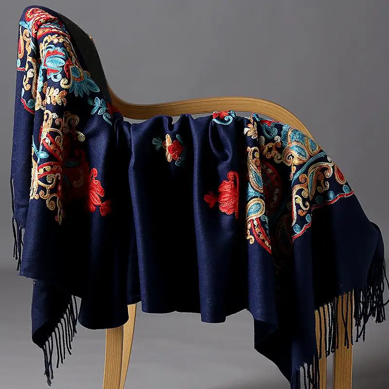 Брендовый популярный женский Национальный Шарф, дамская модная осенняя и зимняя шаль с вышитыми цветами, толстая теплая шаль для путешествий - Цвет: Photo Color