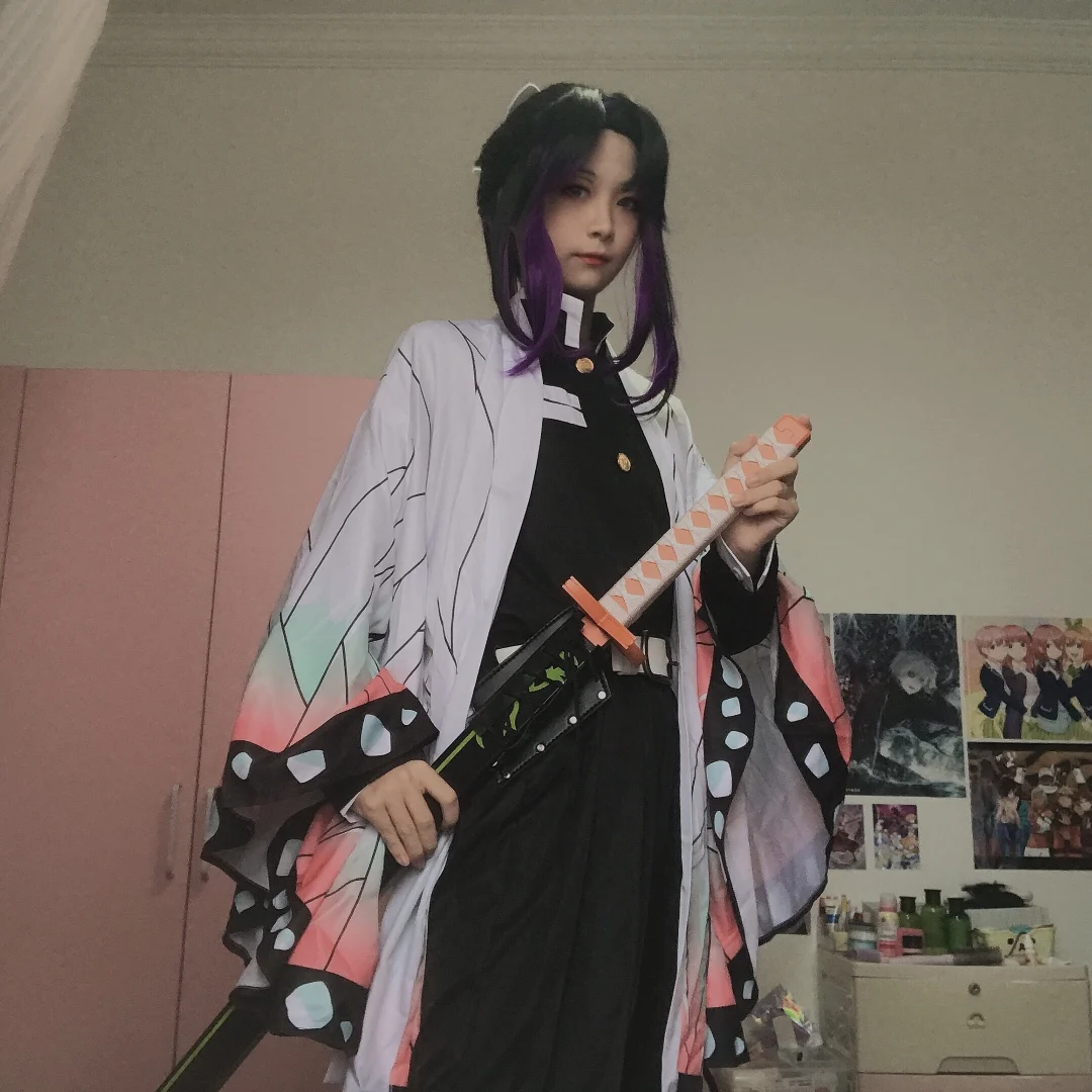 [Забавный] 105 см Косплей Аниме демон истребитель: Kimetsu No Yaiba оружие Kochou Shinobu Деревянный Меч Модель костюм вечерние аниме шоу