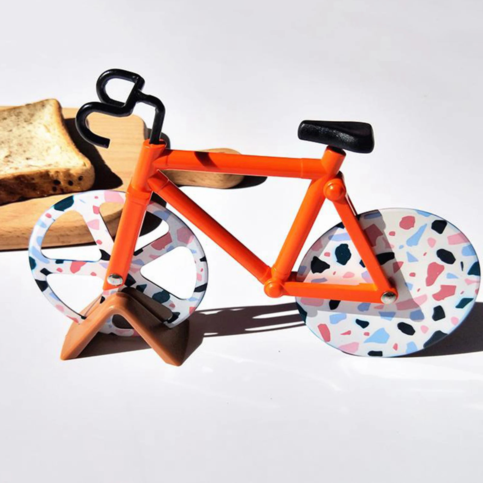 Creative Bicycle Pizza Cutter Stainless Steel Non-Stick Cutting Wheels Pizza Cutting Knife Pizza Chopper Slicer Tool Creative Bicycle Pizza Cutter Stainless Steel Non-Stick Cutting Wheels Pizza Cutting Knife Pizza Chopper Slicer Tool