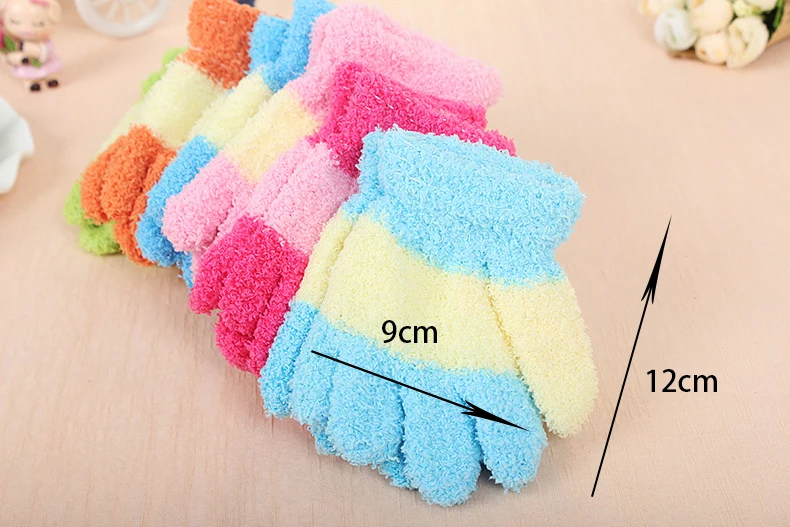 Winter Warm Baby Gloves Children Knitted Stretch Mittens Kids Fluffy Girls Gloves Full Finger Glove Knitted Random Boys Gloves