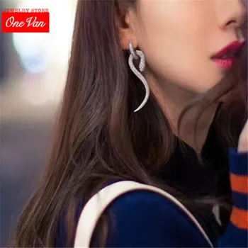 

New Snake Earrings silver needle 925 Earrings delicate round Rhinestone glitter temperament female Earrings