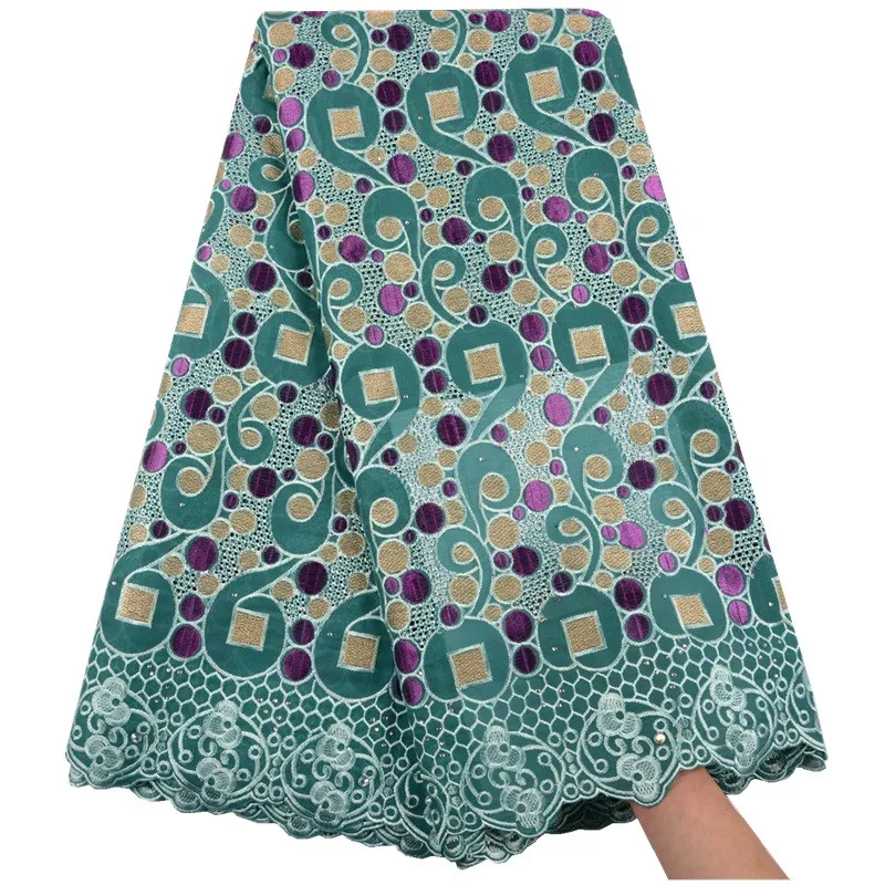 HTB1ZNBybynrK1RjSsziq6xptpXaE