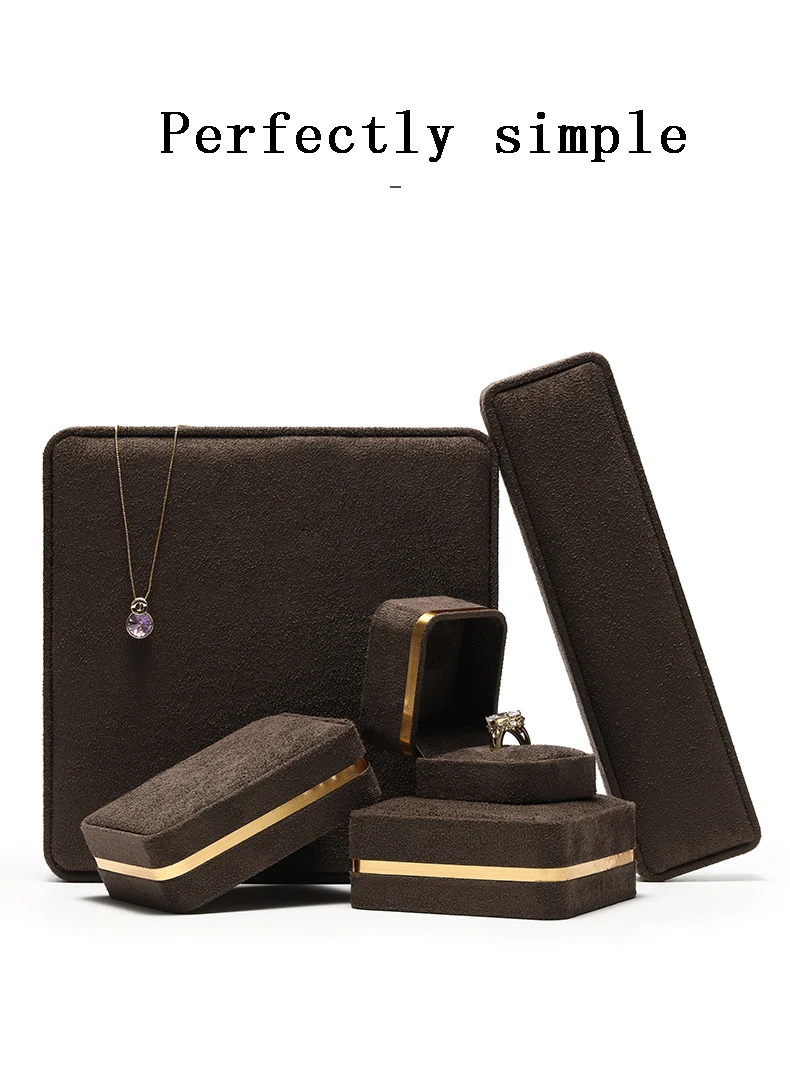Good Quality Wholesale Velvet Jewellery Packaging Boxes Ring Pendant Necklace Bracelet Jewelry Gift Display Case