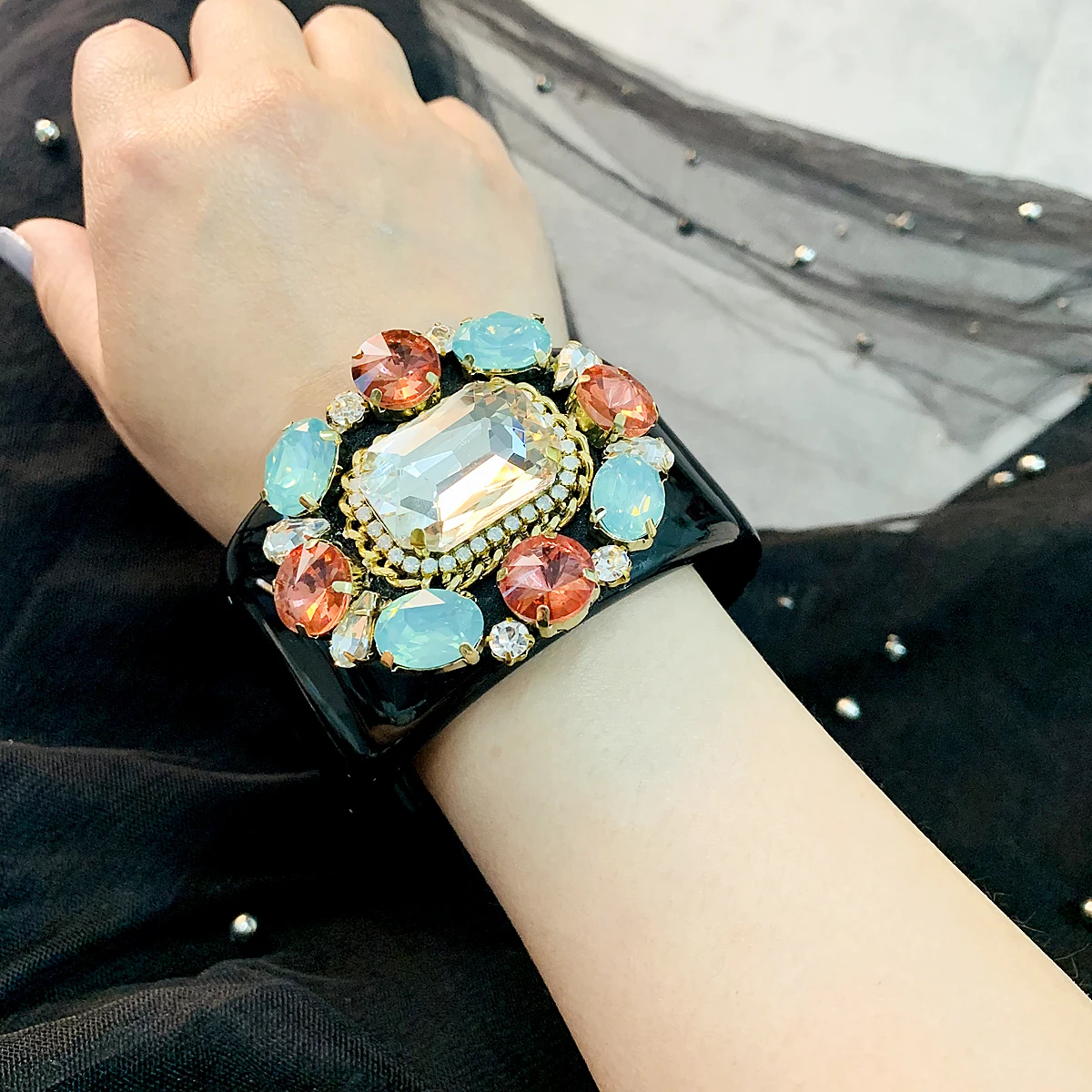 KAYMEN Black Resin Cuff Bracelet Statement Bangle and Crystal Beads Flower Luxury Handmade Bangle Fashionable Bracelet for Girls