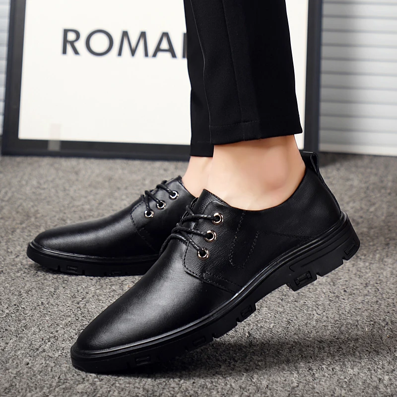 

fashion Mature man soft leather shoe outdoor breathable wedding Business dress Middle-aged Pointed toe lace up dad Working shoes