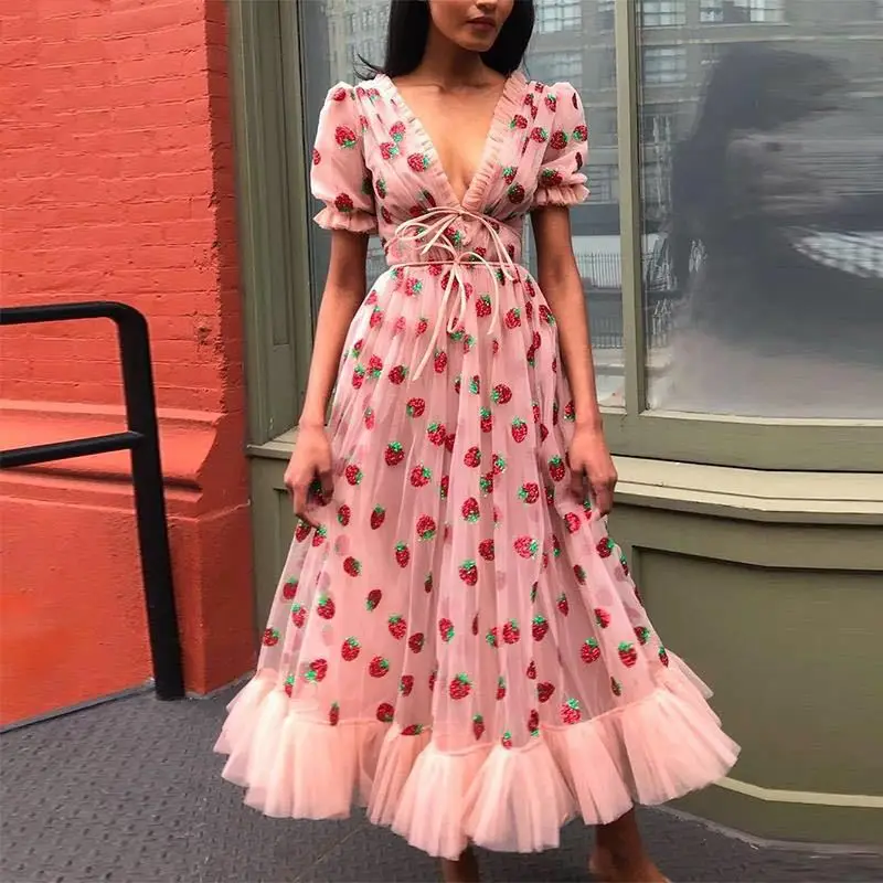 Strawberry Dress Plus Size Women Vintage Long Dresses Pink Black Mesh Sequined Sexy V neck Embroidery Maxi Dress Vestido mujer Strawberry Dress Plus Size Women Vintage Long Dresses Pink Black Mesh Sequined Sexy V neck Embroidery Maxi Dress Vestido mujer