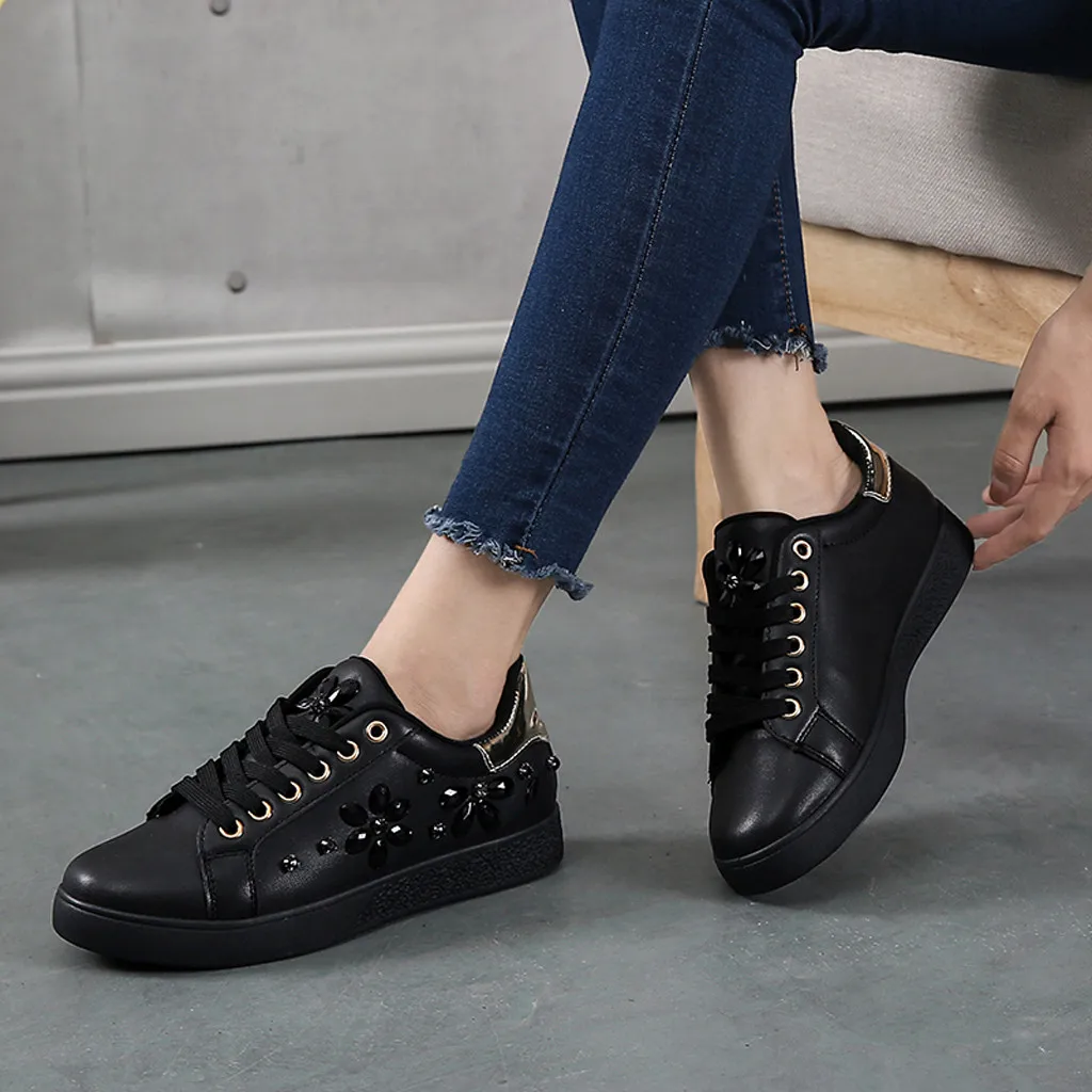 Женские дышащие кроссовки Белые Повседневные из искусственной кожи на плоской