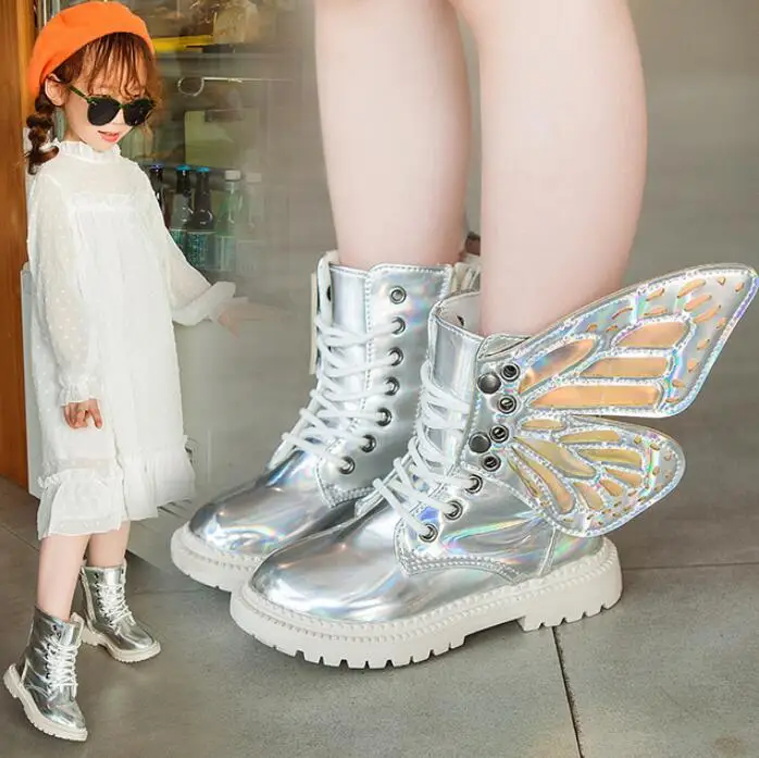 Зимняя детская обувь для девочек; водонепроницаемые ботинки martin из искусственной кожи с крылышками; детские зимние ботинки; брендовые высокие ботинки для девочек и мальчиков; модные кроссовки - Цвет: Серебристый