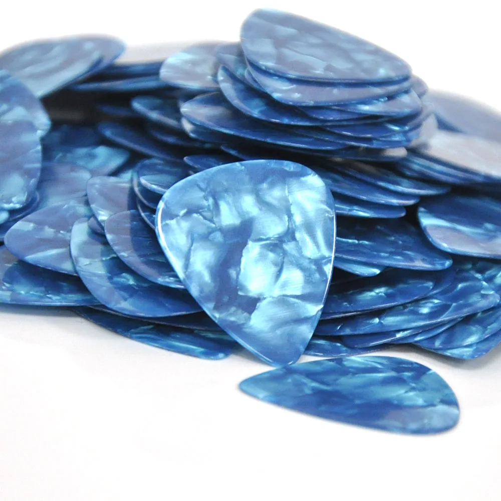 Guitar Picks 50pcs Sky Blue Pearl Medium 0.71mm Celluloid Plectrums guitar picks