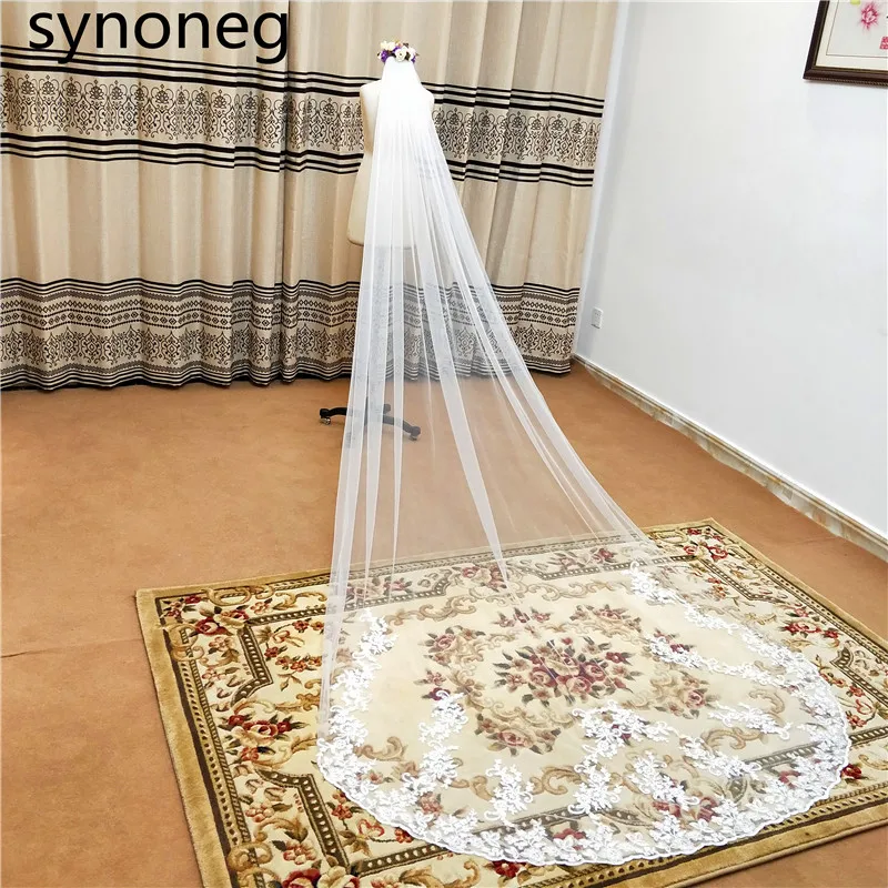 Real Photos Bling Sequins Partial Lace Edge One Layer Cathedral Wedding Veil with Comb Elegant Bridal Veil Velo De Novia
