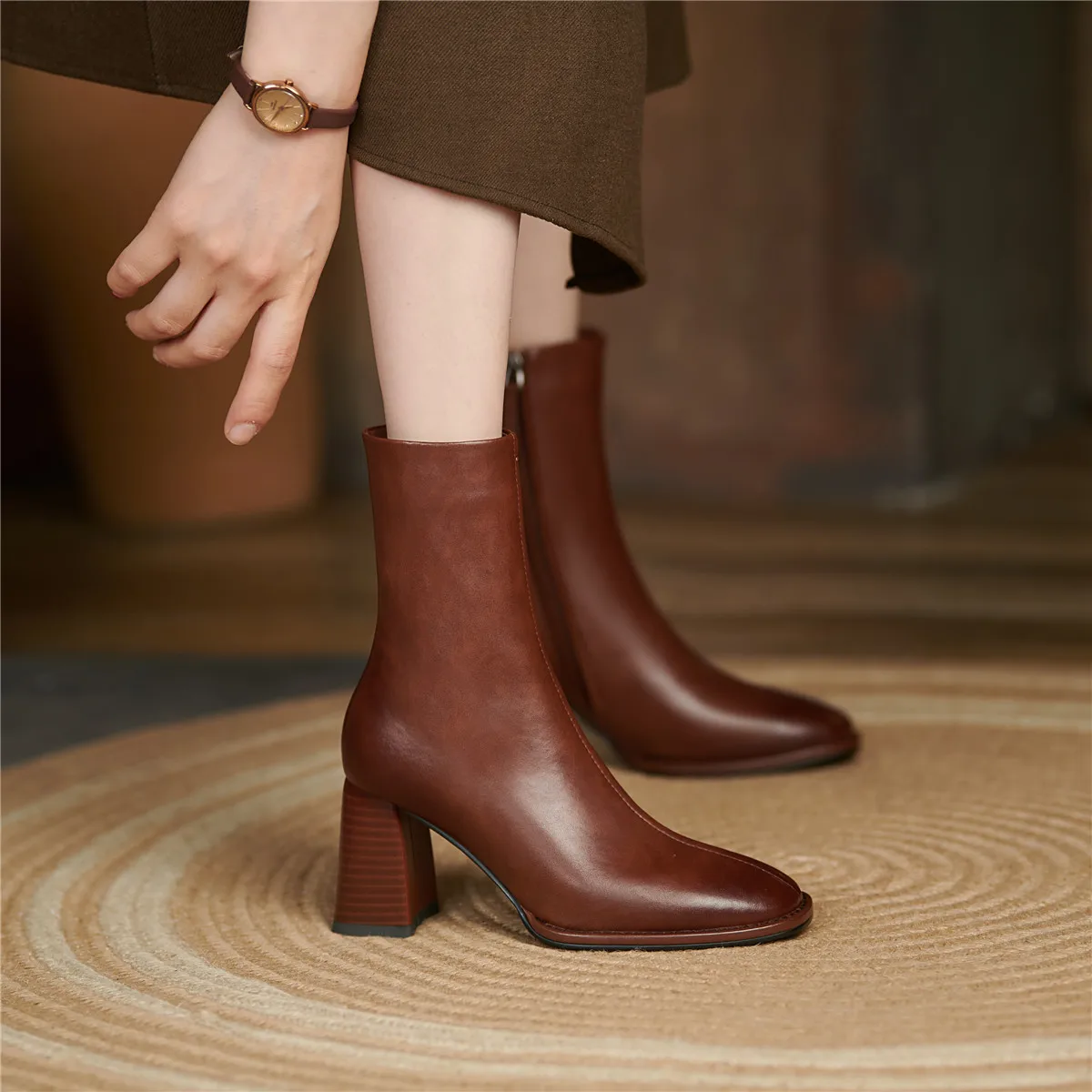Women Ankle Boots Luxury Genuine Leather High Heels Zipper Black Chelsea Short Boot 2026 Elegant Female Booties Designer Shoe 42