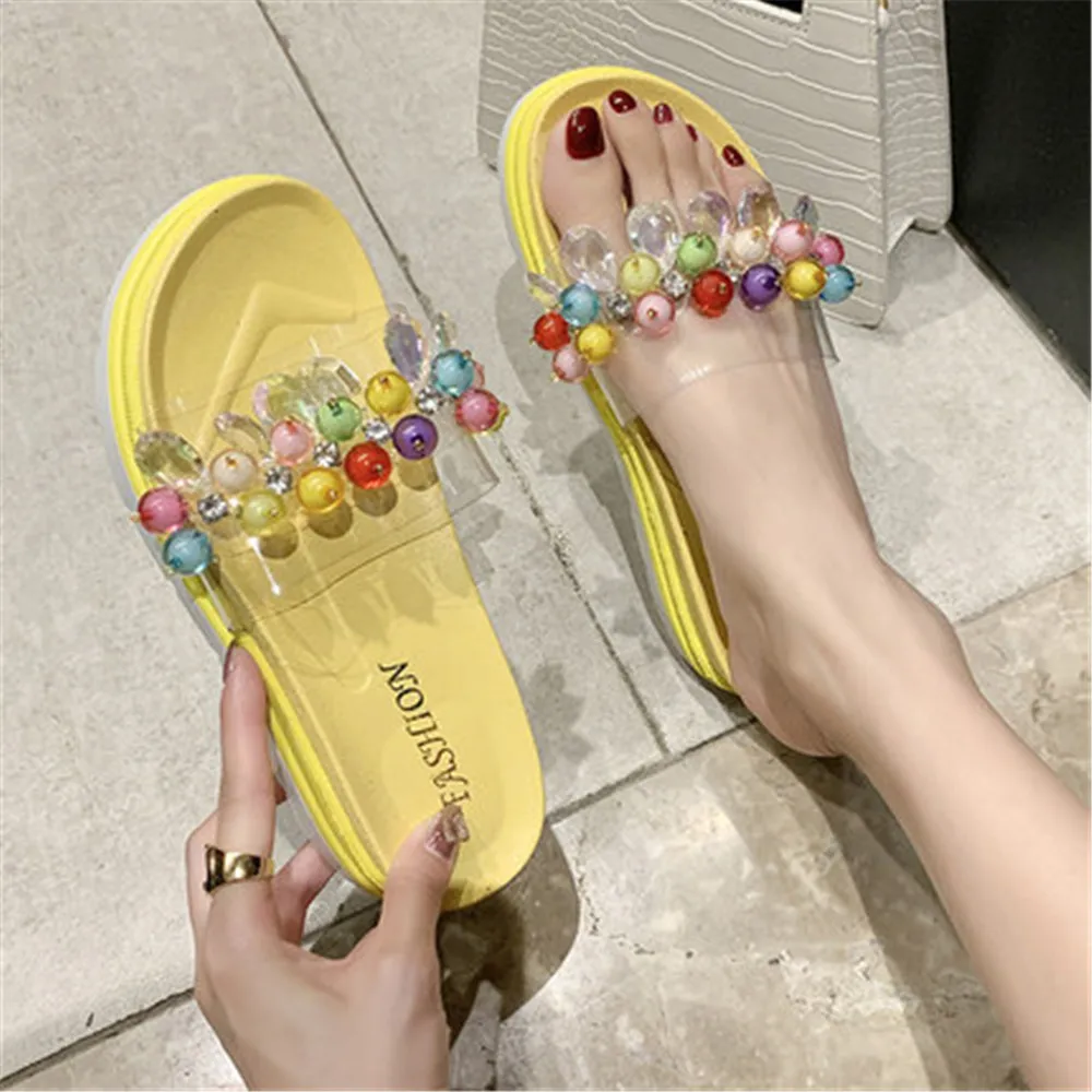 

Slippers Women's 2021Summer New Fashion Wear Beaded Transparent Slides Thick Bottom Muffin Lazy Antiskid One Word Cool Shoes