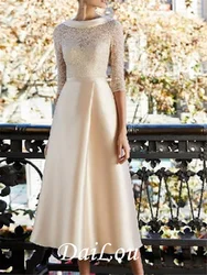 Sheath / Column Mother of the Bride Dress Elegant Jewel Neck Knee Length Lace Satin Half Sleeve with Pleats Appliques 2022