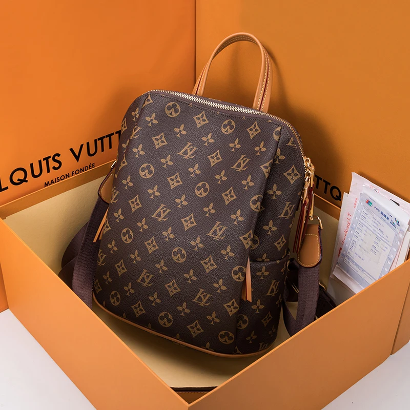 

High Quality Genuine Leather Backpack Women's Bag 2020 New Fashion Simple Large Capacity Shoulder Backpack School Bags Louis Bag
