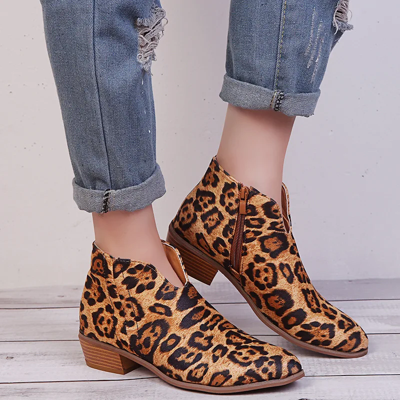 

Sexy Concise Med Women Autumn Ankle Boots Pointed Toe Leopard Vintage Short Boots Hoof Heels Zipper Winter Shoes Plus Size