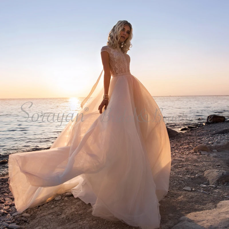 

Romantic Keyhole High Neckline Boho A-line Wedding Dresses 2019 Short sleeves Layers Tulle Chic Lace Beach Bridal Gowns AX201