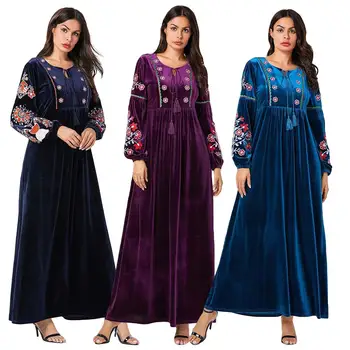 

Velvet Abaya Women Floral Embroidery Kaftan Islamic Long Sleeve Maxi Dress Robe Dubai Ethnic Style Dress O-neck Autumn Fashion