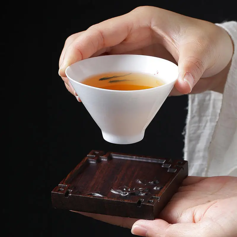 Tea Cup Mat Vintage Wooden Tea Coaster Square Heat Resistant Drink Mat Table Tea Coffee Non-slip Ceremony Accessory