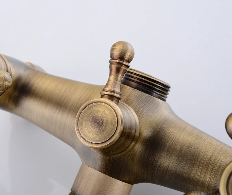 10311946720_1385518410