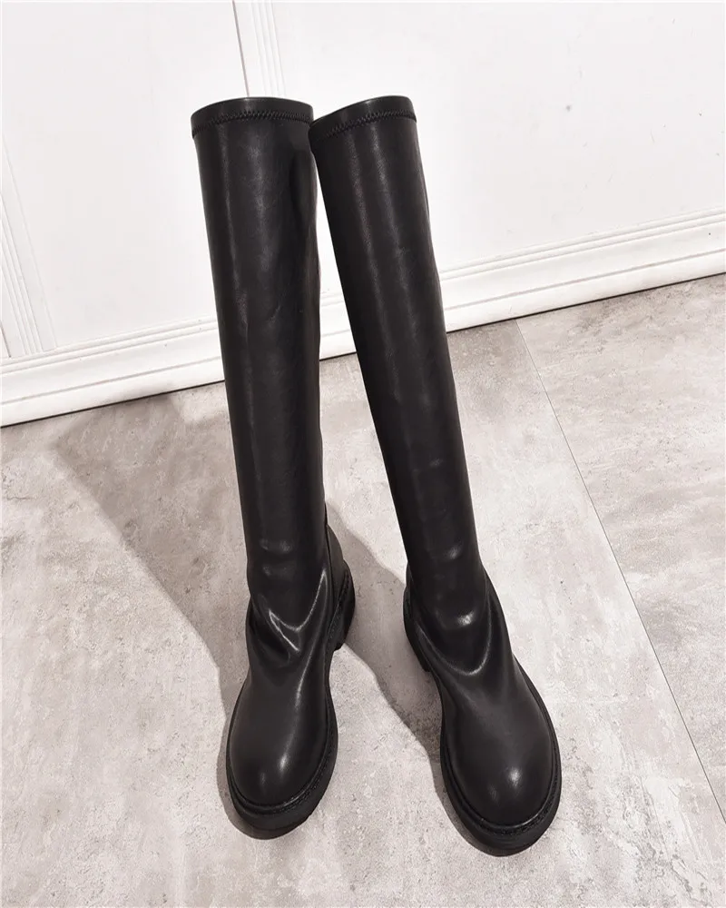 Ins/стильные ботфорты черного цвета; botas mujer invierno; коллекция года; эластичные кожаные сапоги на плоской подошве; модная уличная одежда; женские ботинки
