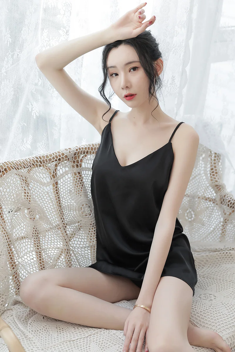 

Women Night Dress Sexy Silk Satin Lingerie Sleepwear Robe Nightwear Ladies Soft Loose Nightgowns