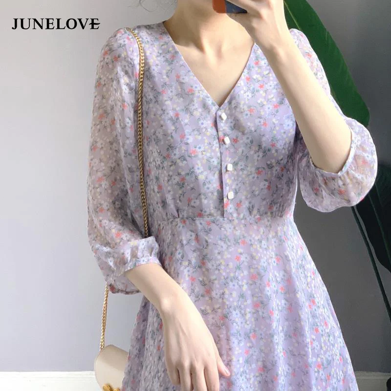 Женское платье с длинным рукавом JuneLove фиолетовое длинное макси цветочным
