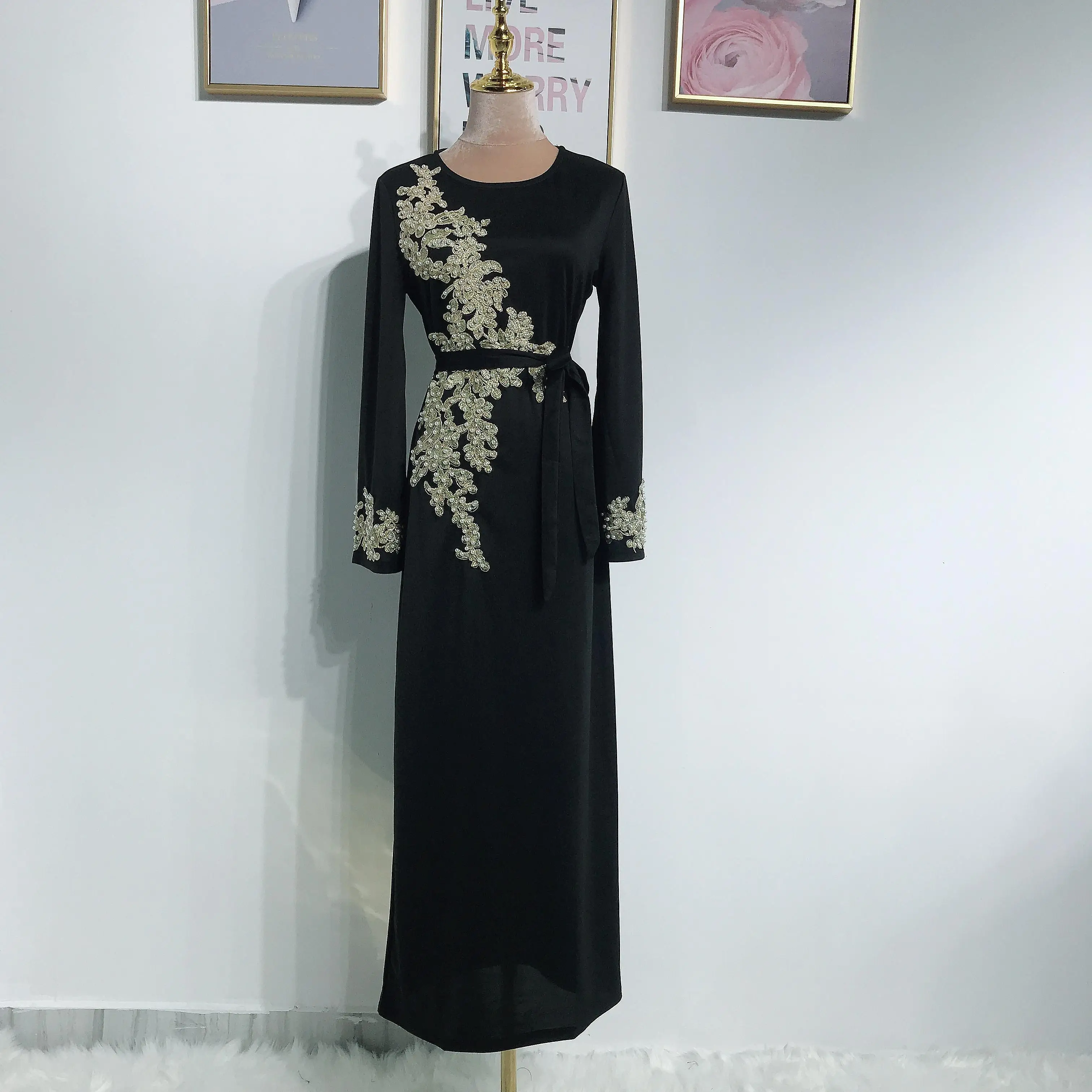 Дубайский мусульманский Женский вышитый Абая Вечерние коктейльное облегающее платье макси длинный халат платье с аппликацией элегантная Исламская одежда Сплит