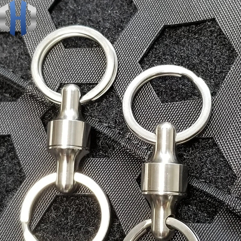 Quick Buckle Quick Detach Outdoor Tactical Backpack EDC Key Ring Carabiner Climbing Keychain Outdoor Tools