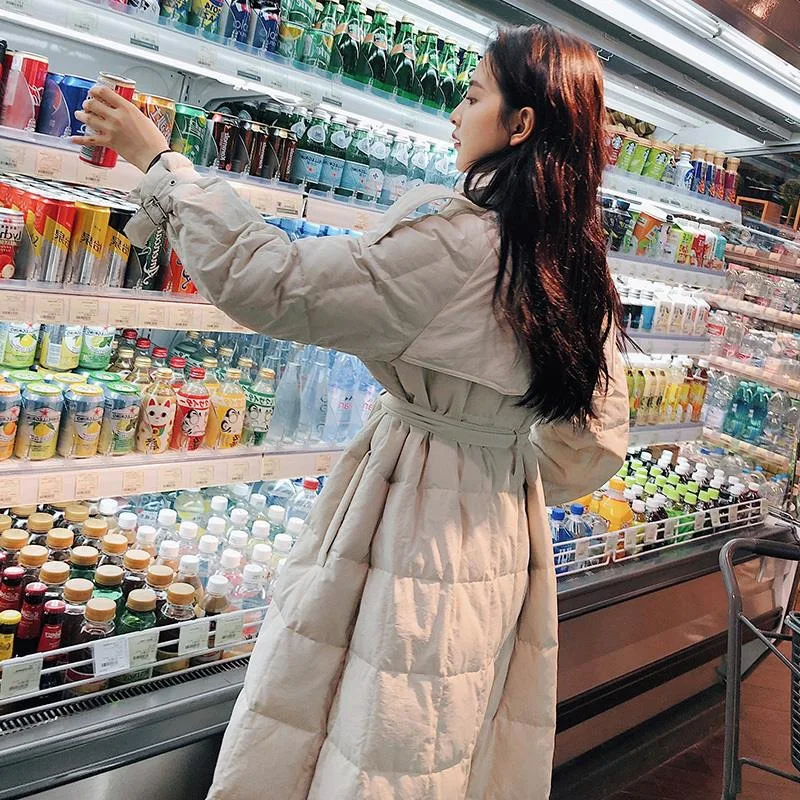 

Photo Shoot Main Push INS Ronon Stand Collar Long Single Breasted down Coat Hepburn Wind Waist Hugging Lace-up Big Hemline Cotto