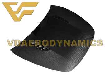 

Suitable For 17-20 971 Porsche Panamera VAD-M Carbon Fiber Hood Engine Bonnet