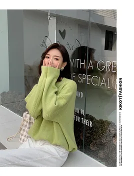 

2020 WOMENRound neck bottoming sweater women women's new style was thin pit stripe bubble sleeve loose sweater shirt women