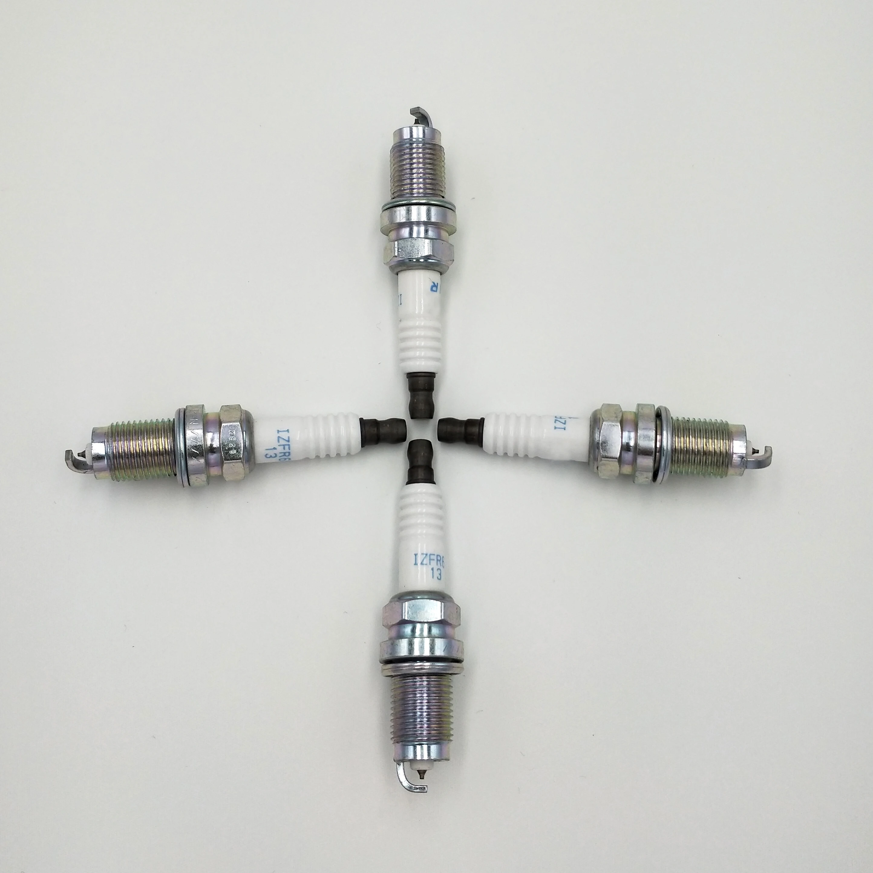 9807B-56A7W IZFR6K13 4 шт./лот свечи зажигания для Honda 2007-2013 Accord 2003-2007 9807B 56A7W IZFR6K-13