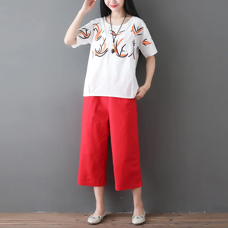 

2019 Summer New Style Literature And Art Loose-Fit Embroidered Cotton Linen Tops + Casual Capri Loose Pants Two-Piece Set
