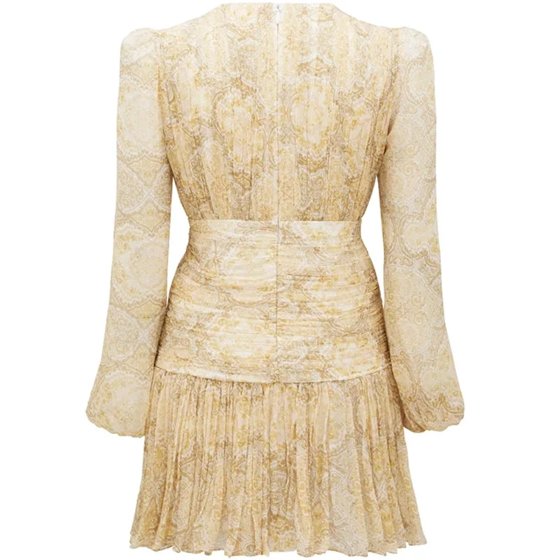 12070839912_1286465093