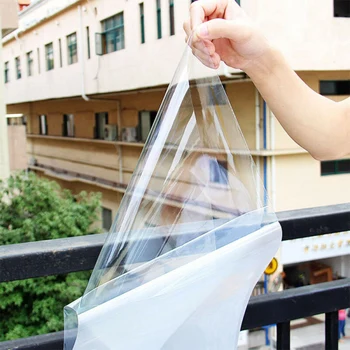 

High Gloss Car Sticker Clear Wrap Vinyl 3 Layer 300*30cm Abrasion resistance