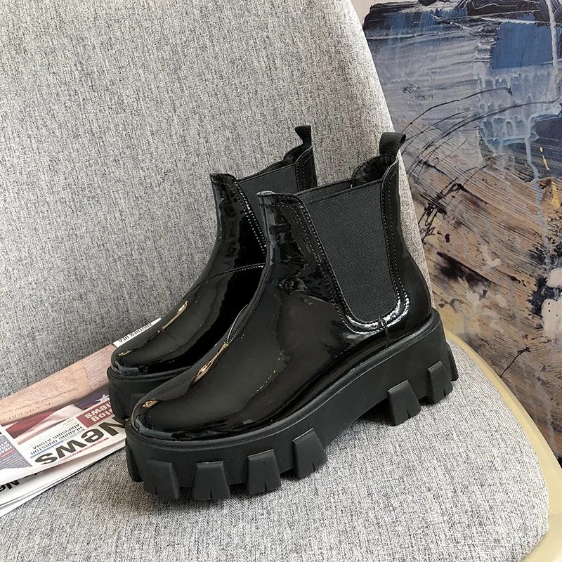 

Women's Boots Autumn Round Toe Rock Shoes Woman Winter Footwear Booties Ladies Clogs Platform Chelsea Chunky Heel Boots-women