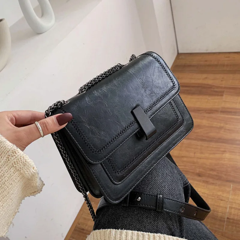 

Female Chain Thread Leather Crossbody Bags For Women 2020 Luxury Handbags Designer Sac A Main Ladies Hand Shoulder Messenger Bag