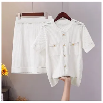 

Luxury Designer Brand Women's Knitted Sets for Women O Neck Golden Button Hollow Out Knitted Top and Knitted Skirt 2PCS Set