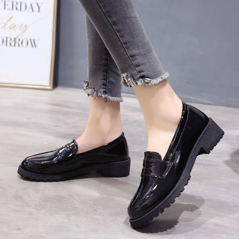 Autumn Women Shoes Female Oxfords Slip on Pu Leather Casual Shoes Woman Fashion Plus Size High Heels Platform Retro